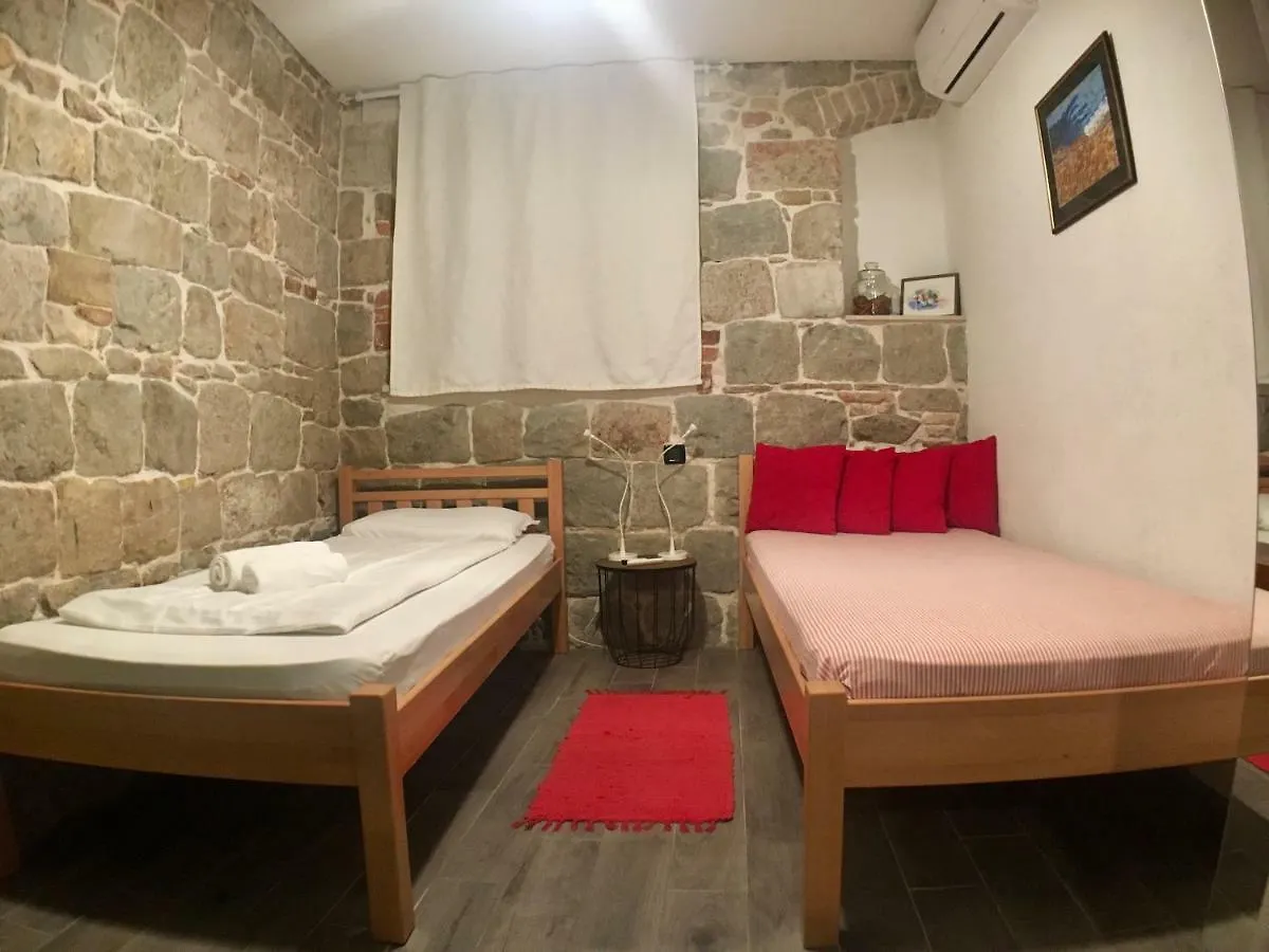 Plaza Stone Apartment Split
